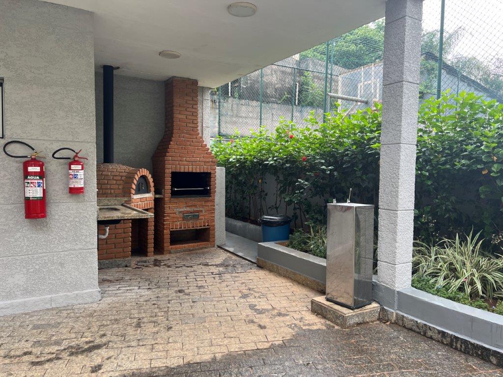 APARTAMENTO À VENDA NO PQ. MARIA DOMITILIA COM 2 DORMITÓRIOS SENDO UMA SUÍTE E COM VAGA