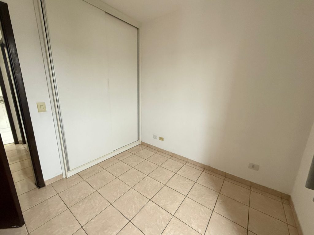 APARTAMENTO A VENDA 1 DORMITORIO – VILA MANGAOT VENDA