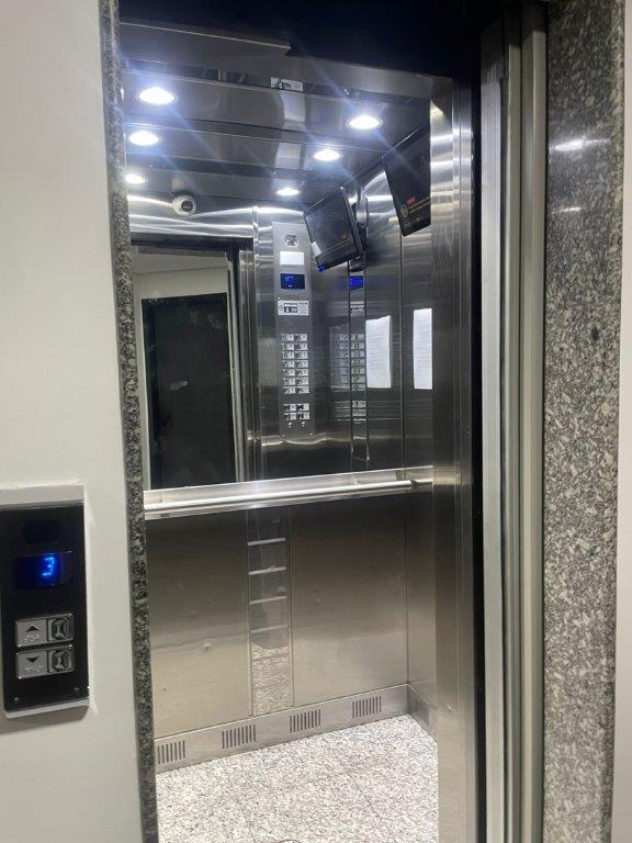 LAPA CONJUNTO À VENDA PRÓXIMO DO FORUM DA LAPA