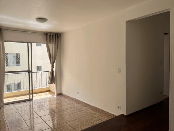 APARTAMENTO PARA LOCAÇÃO PRÓXIMO DO PARQUE VILA LOBOS COM 2 DORMITÓRIOS E VAGA FIXA