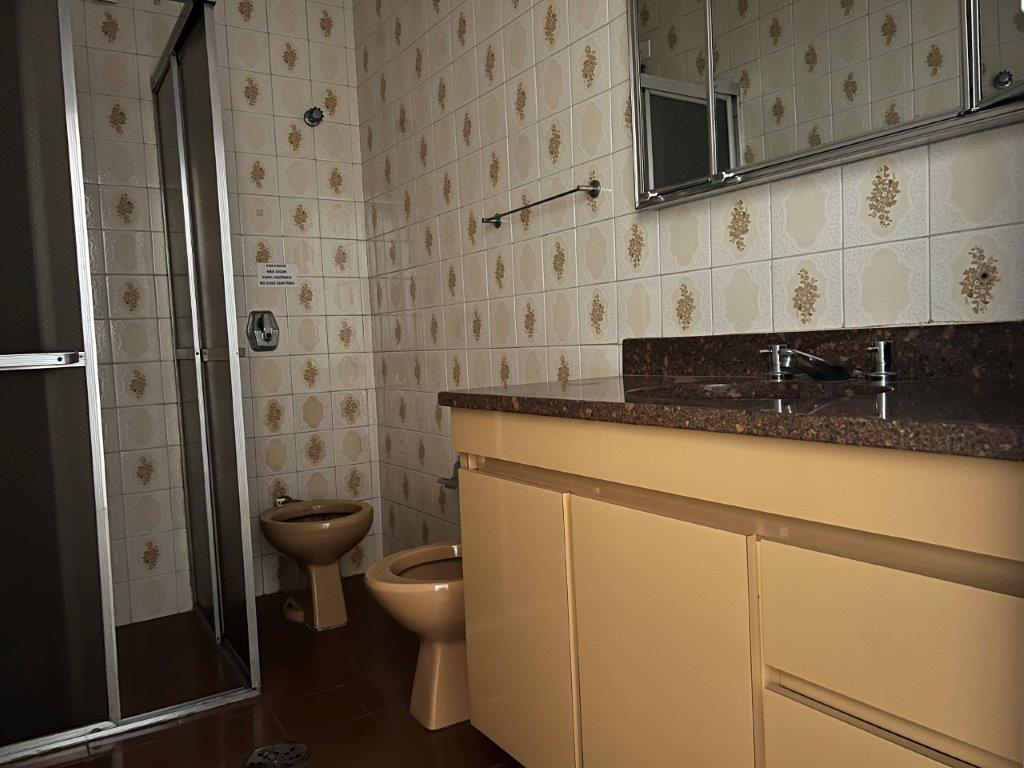 ALTO DE PINHEIROS PRÉDIO PARA LOCAÇÃO NA RUA PIO XI