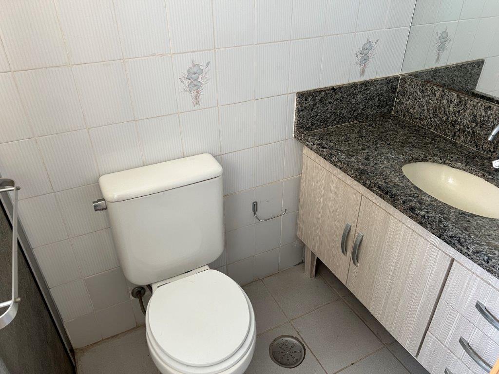 APARTAMENTO PARA LOCAÇÃO PRÓXIMO DO PARQUE VILA LOBOS COM 2 DORMITÓRIOS E VAGA FIXA