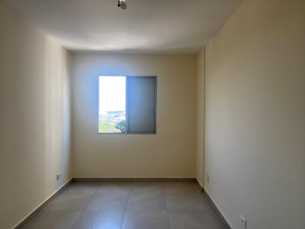 ALTO DE PINHEIROS APARTAMENTO À VENDA COM 2 QUARTOS, VARANDA E VAGA FIXA