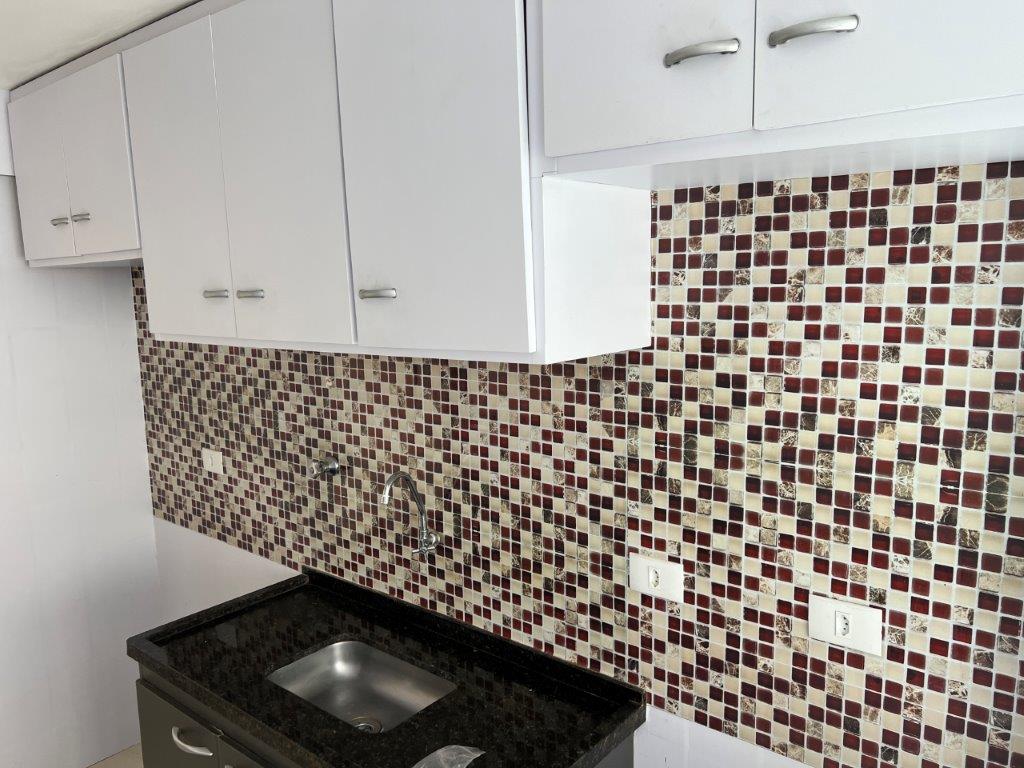 APARTAMENTO PARA LOCAÇÃO PRÓXIMO DO PARQUE VILA LOBOS COM 2 DORMITÓRIOS E VAGA FIXA