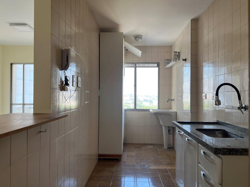 ALTO DE PINHEIROS APARTAMENTO À VENDA COM 2 QUARTOS, VARANDA E VAGA FIXA