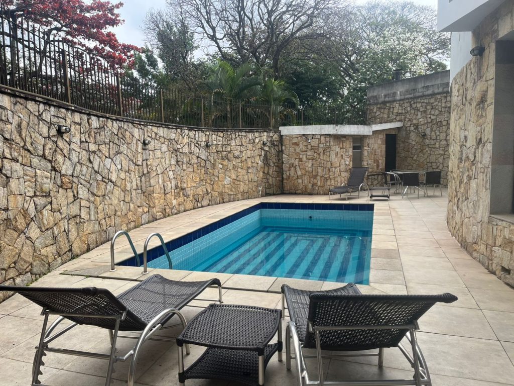 SOBRADO 4 DORMITORIOS – VENDA