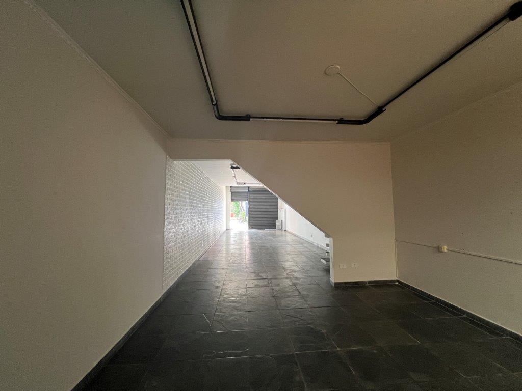 ALTO DE PINHEIROS PRÉDIO PARA LOCAÇÃO NA RUA PIO XI