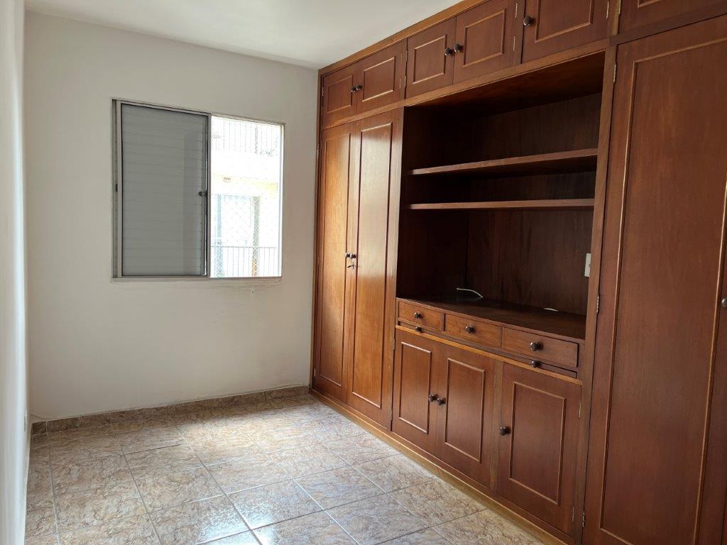 APARTAMENTO PARA LOCAÇÃO PRÓXIMO DO PARQUE VILA LOBOS COM 2 DORMITÓRIOS E VAGA FIXA