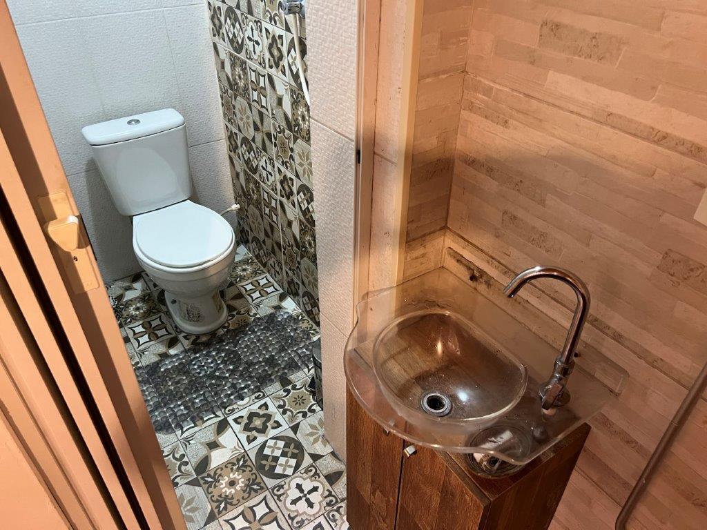 LAPA CASA À VENDA NA RUA DOMINGOS RODRIGUES