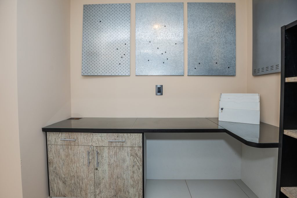 BUTANTÃ COBERTUA PARA LOCAÇÃO COM 3 SUÍTES E 3 VAGAS