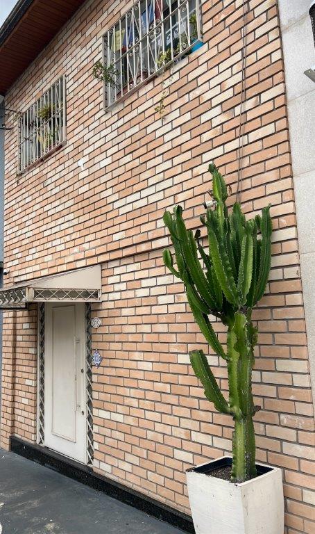 LAPA CASA/SOBRADO PARA ALUGAR OU COMPRAR