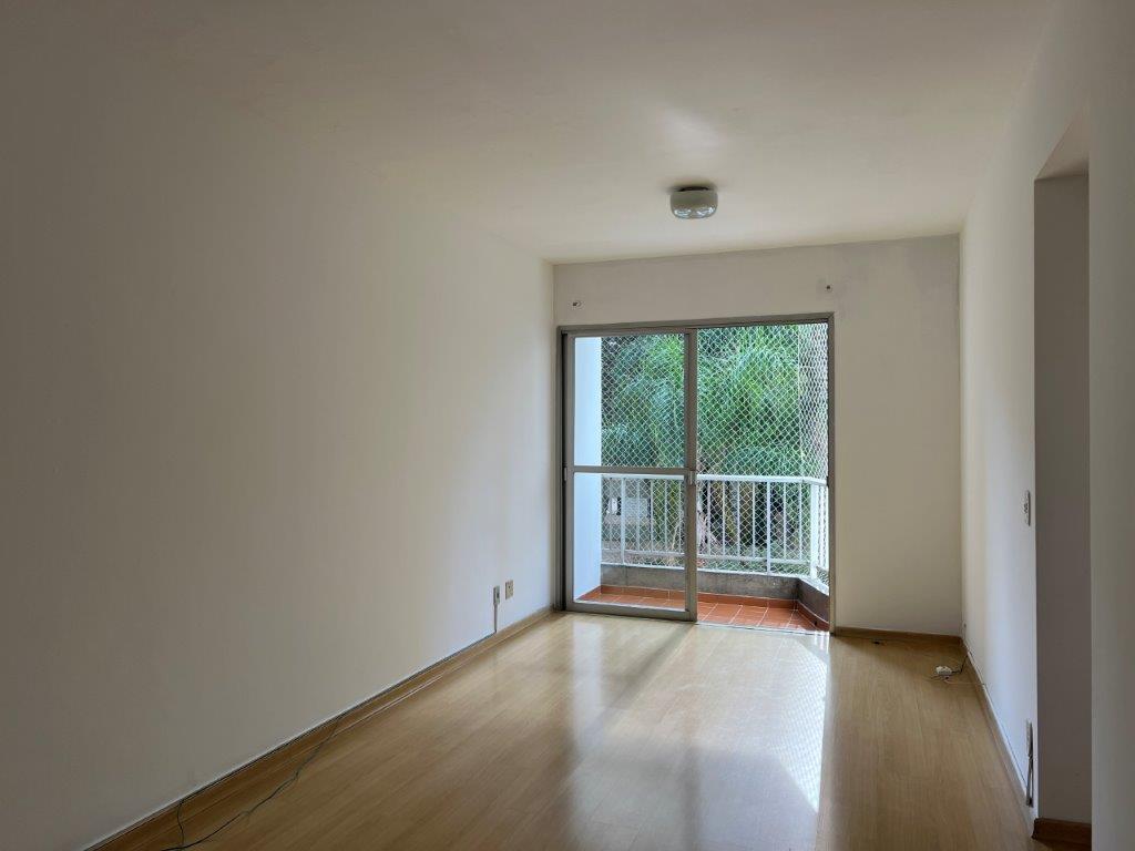 PERDIZES APARTAMENTO À VENDA PRÓXIMO DA PUC COM UM DORMITÓRIO E VAGA DE GARAGEM