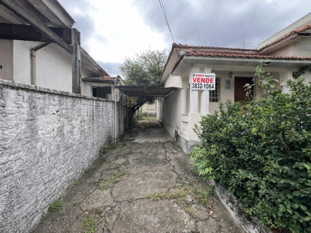 VILA LEOPOLDINA À VENDA CASA TÉRREA PRECISA DE REFORMA