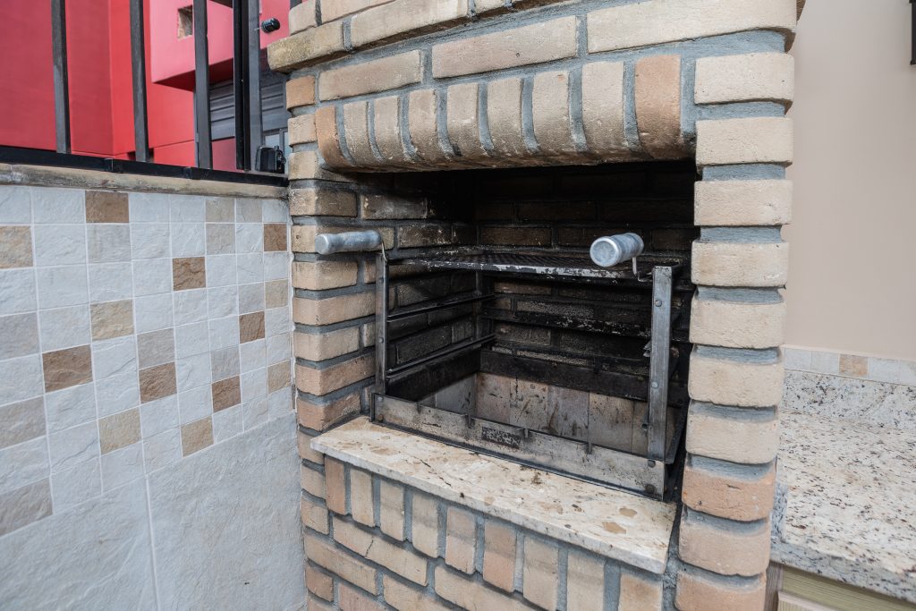 BUTANTÃ COBERTUA PARA LOCAÇÃO COM 3 SUÍTES E 3 VAGAS