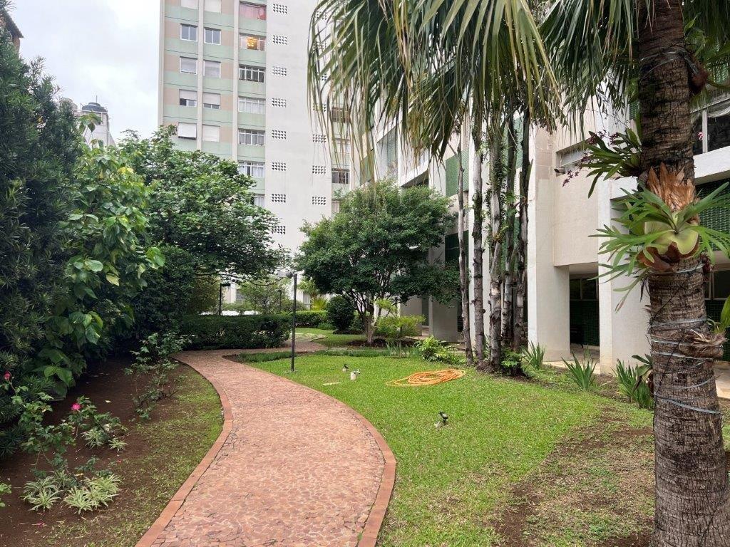 POMPÉIA APARTAMENTO PARA LOCAÇÃO COM 2 DORMITÓRIOS E COM DUAS VAGAS DE GARAGEM