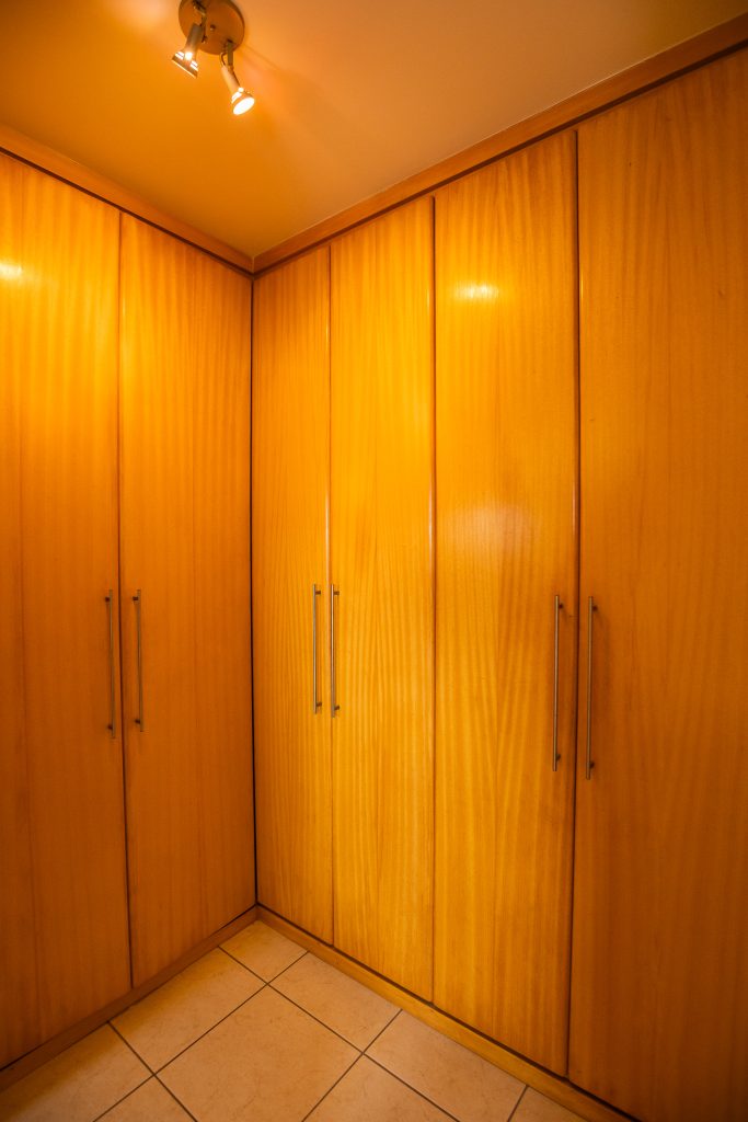 BUTANTÃ COBERTUA PARA LOCAÇÃO COM 3 SUÍTES E 3 VAGAS