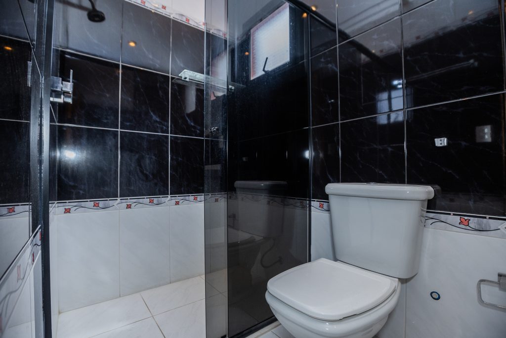 BUTANTÃ COBERTUA PARA LOCAÇÃO COM 3 SUÍTES E 3 VAGAS