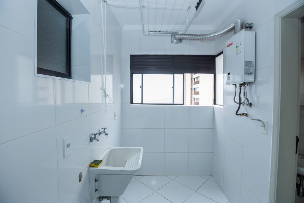 BUTANTÃ COBERTUA PARA LOCAÇÃO COM 3 SUÍTES E 3 VAGAS