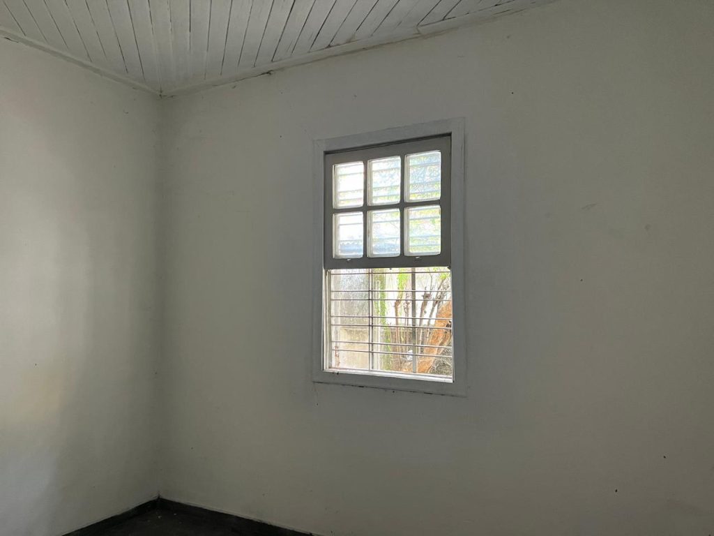 VILA LEOPOLDINA À VENDA CASA TÉRREA PRECISA DE REFORMA