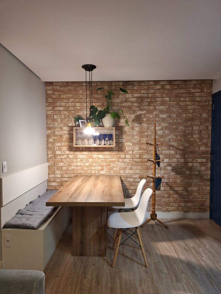 VILA ANASTÁCIO   APARTAMENTO PARA LOCAÇÃO COM 2 DORMITÓRIOS, VARANDA E VAGA