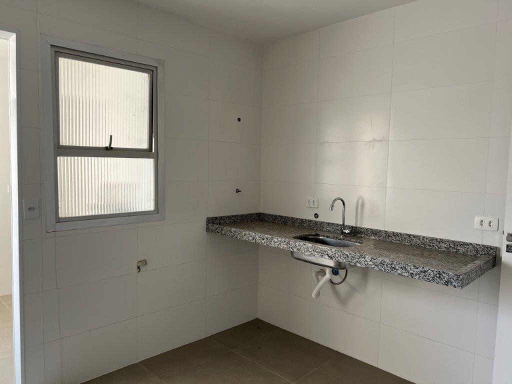 VILA JAGUARA APARTAMENTO À VENDA COM DOIS DORMITÓRIOS E COM DUAS VAGAS DE GARAGEM