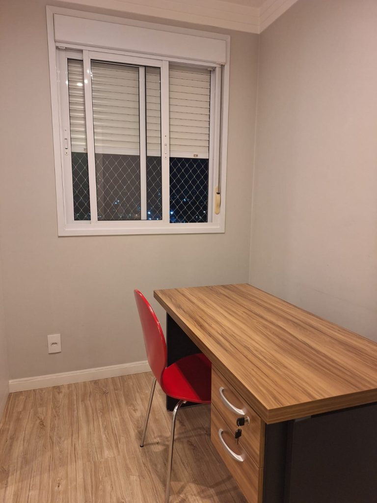 VILA ANASTÁCIO   APARTAMENTO PARA LOCAÇÃO COM 2 DORMITÓRIOS, VARANDA E VAGA