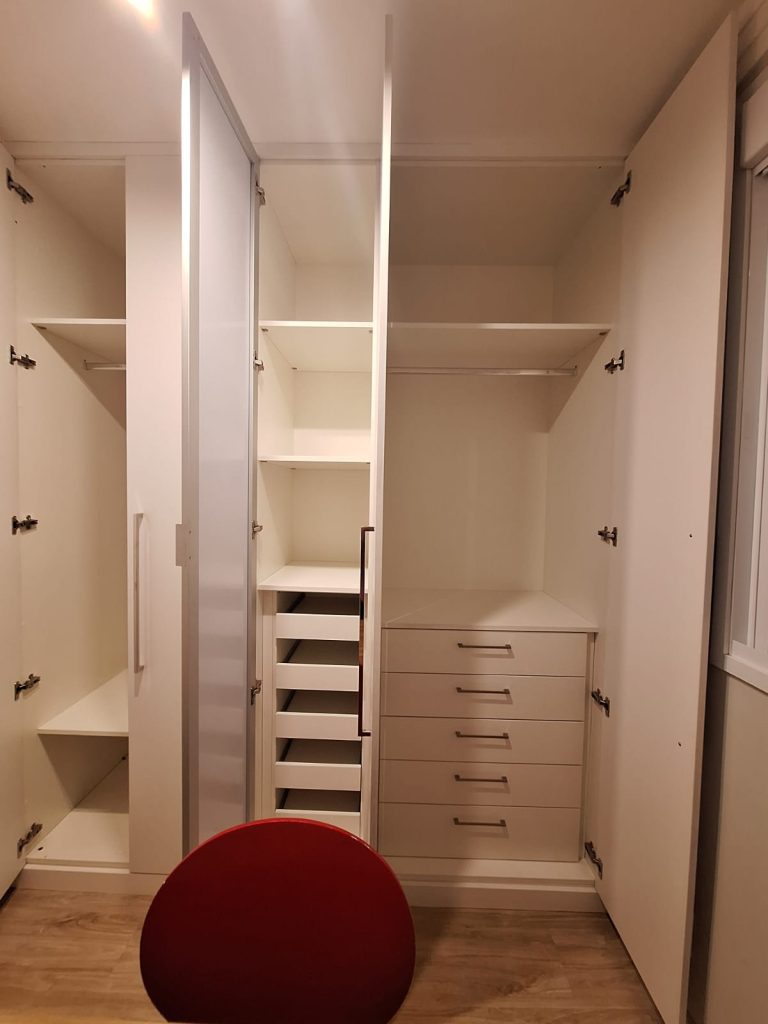 VILA ANASTÁCIO   APARTAMENTO PARA LOCAÇÃO COM 2 DORMITÓRIOS, VARANDA E VAGA