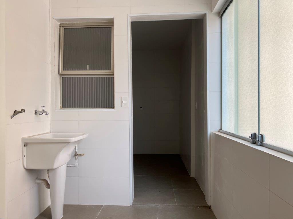 VILA JAGUARA APARTAMENTO À VENDA COM DOIS DORMITÓRIOS E COM DUAS VAGAS DE GARAGEM