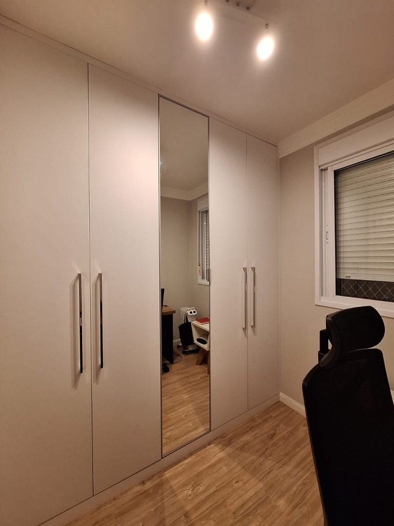 VILA ANASTÁCIO   APARTAMENTO PARA LOCAÇÃO COM 2 DORMITÓRIOS, VARANDA E VAGA