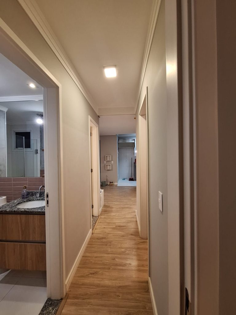 VILA ANASTÁCIO   APARTAMENTO PARA LOCAÇÃO COM 2 DORMITÓRIOS, VARANDA E VAGA