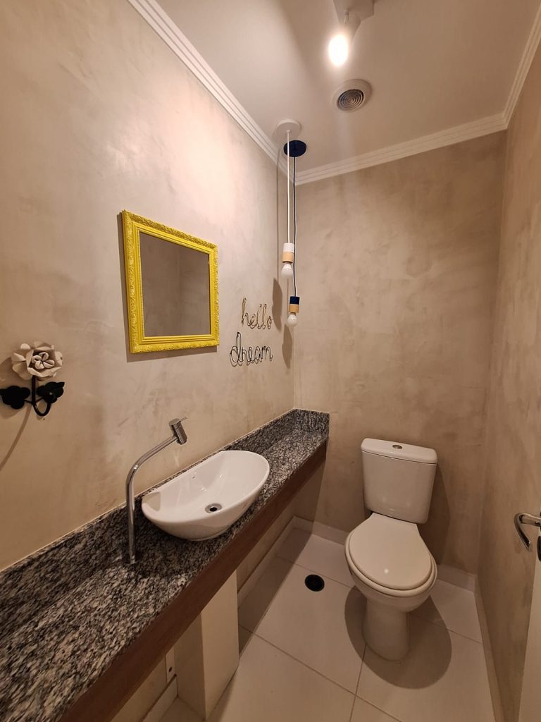 VILA ANASTÁCIO   APARTAMENTO PARA LOCAÇÃO COM 2 DORMITÓRIOS, VARANDA E VAGA