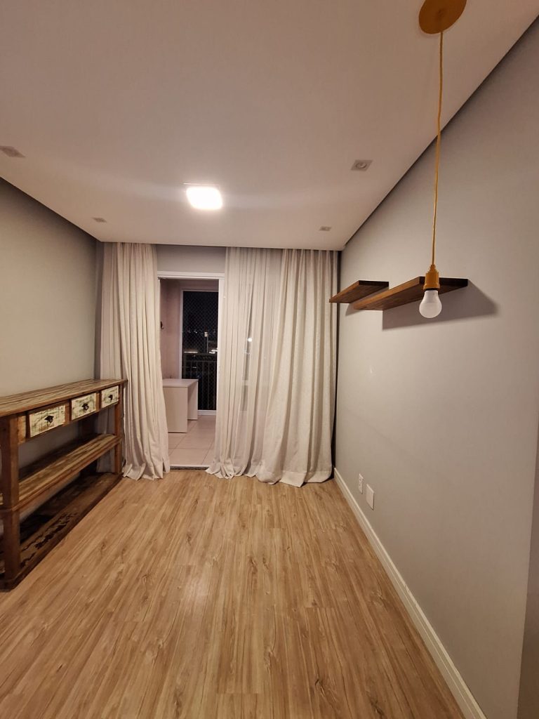 VILA ANASTÁCIO   APARTAMENTO PARA LOCAÇÃO COM 2 DORMITÓRIOS, VARANDA E VAGA