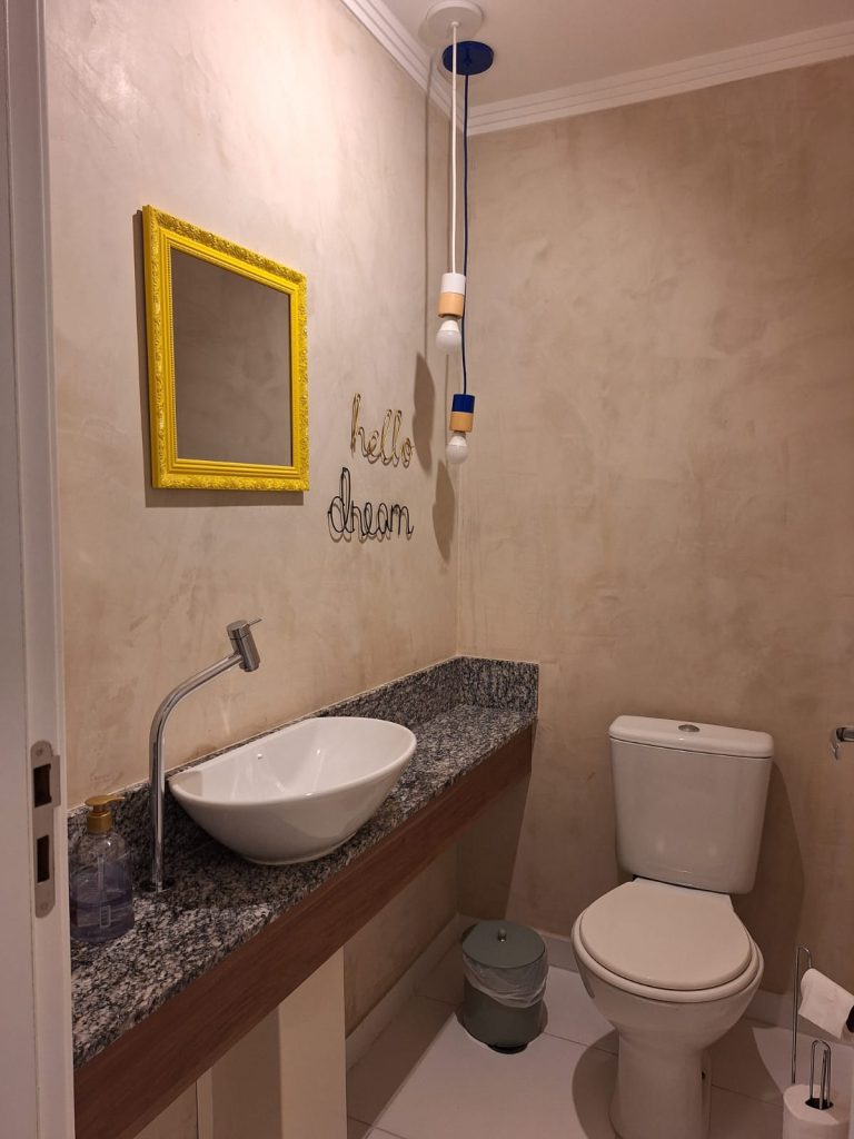 VILA ANASTÁCIO   APARTAMENTO PARA LOCAÇÃO COM 2 DORMITÓRIOS, VARANDA E VAGA