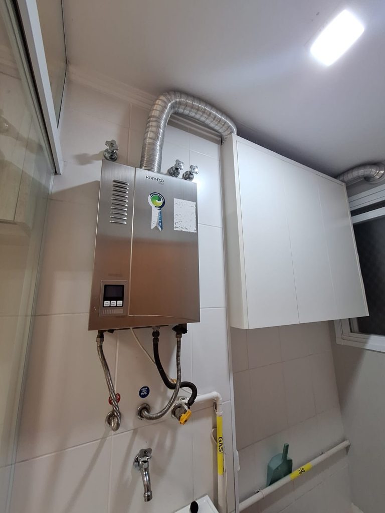 VILA ANASTÁCIO   APARTAMENTO PARA LOCAÇÃO COM 2 DORMITÓRIOS, VARANDA E VAGA