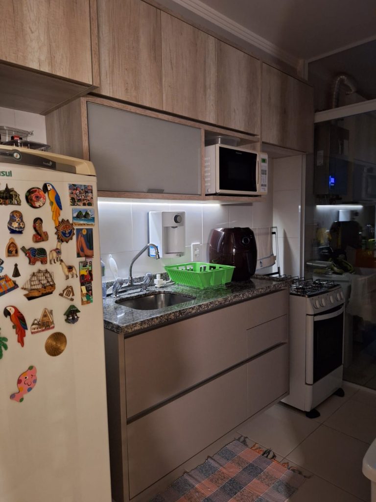 VILA ANASTÁCIO   APARTAMENTO PARA LOCAÇÃO COM 2 DORMITÓRIOS, VARANDA E VAGA