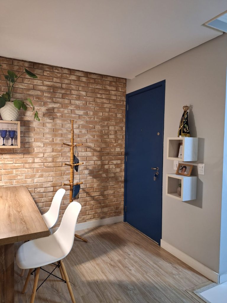 VILA ANASTÁCIO   APARTAMENTO PARA LOCAÇÃO COM 2 DORMITÓRIOS, VARANDA E VAGA