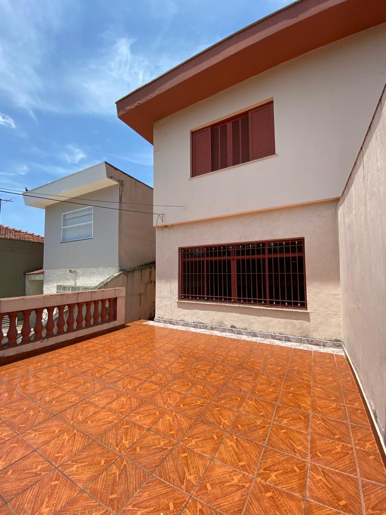 SOBRADO PARA LOCAÇÃO 3 DORMITÓRIOS– ViIa dos Remédios.