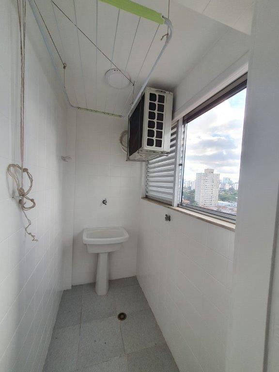 VILA OLIMPIA APARTAMENTO PARA LOCAÇÃO COM UM DORMITÓRIO E COM VAGA DE GARAGEM