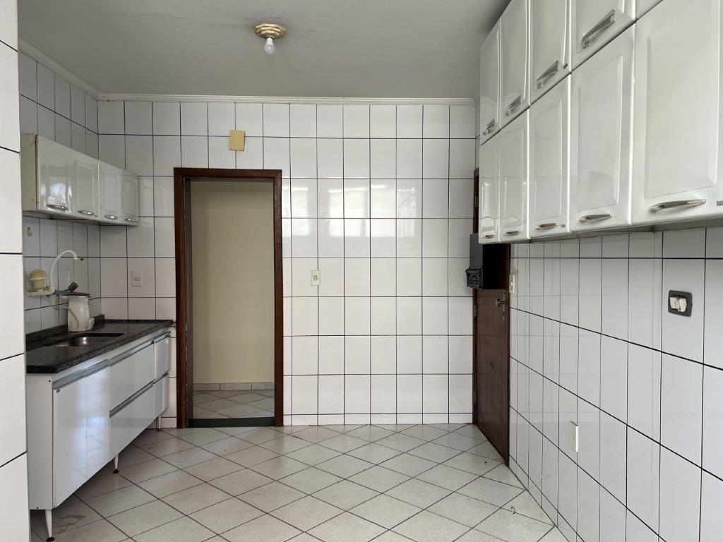 LAPA DE BAIXO APARTAMENTO À VENDA COM 3 DORMITÓRIOS NO PISO TÉRREO – PRÉDIO SEM ELEVADOR   