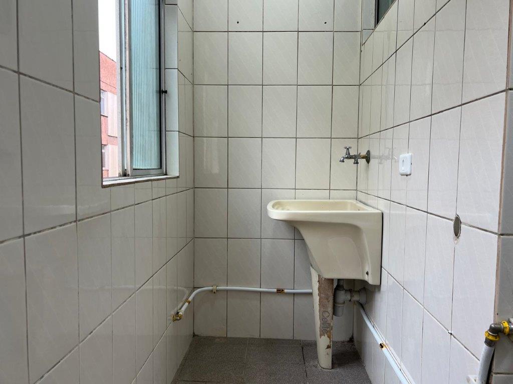 LAPA DE BAIXO APARTAMENTO À VENDA COM DOIS DORMITÓRIOS COM ÁREA ÚTIL DE 73 m2  