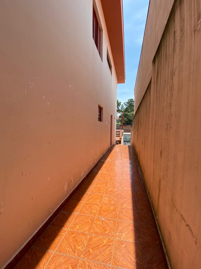 SOBRADO PARA LOCAÇÃO 3 DORMITÓRIOS– ViIa dos Remédios.