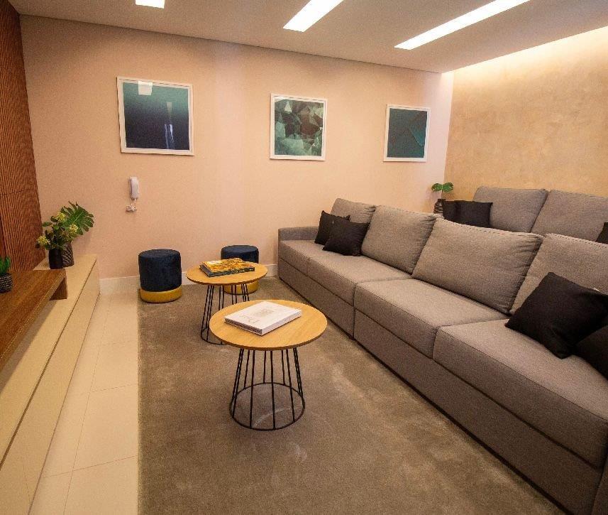 LAPA DE BAIXO – APARTAMENTO À VENDA COM 2 DORMITÓRIOS E VARANDA