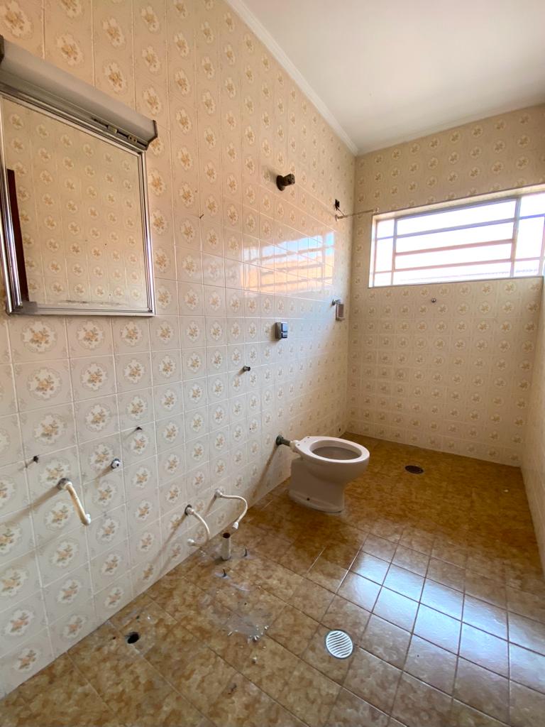 SOBRADO PARA LOCAÇÃO 3 DORMITÓRIOS– ViIa dos Remédios.