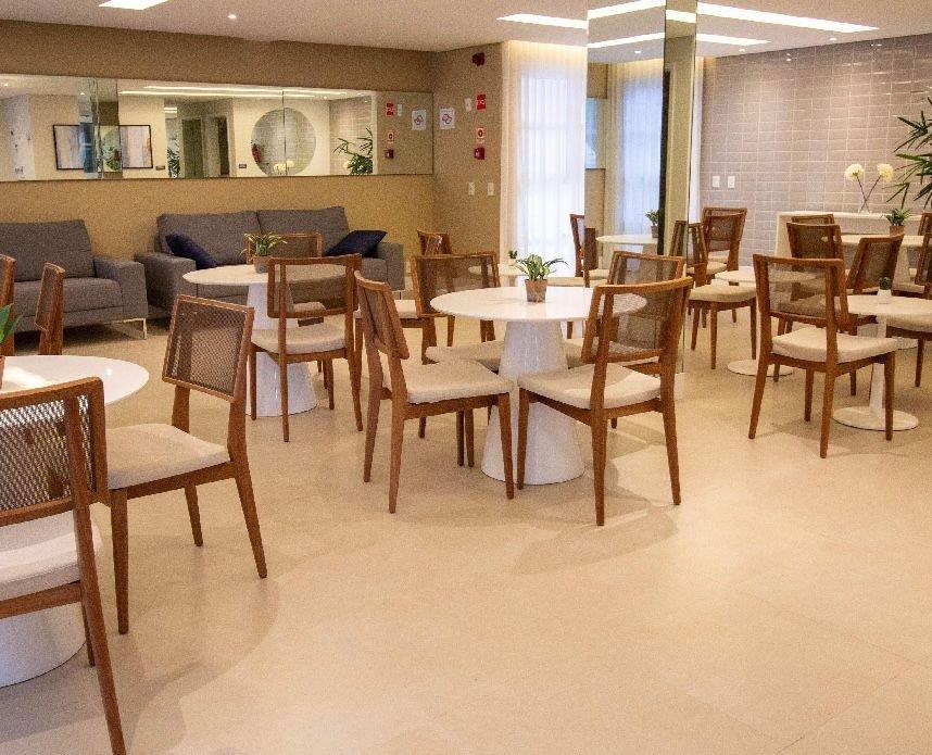 LAPA DE BAIXO – APARTAMENTO À VENDA COM 2 DORMITÓRIOS E VARANDA