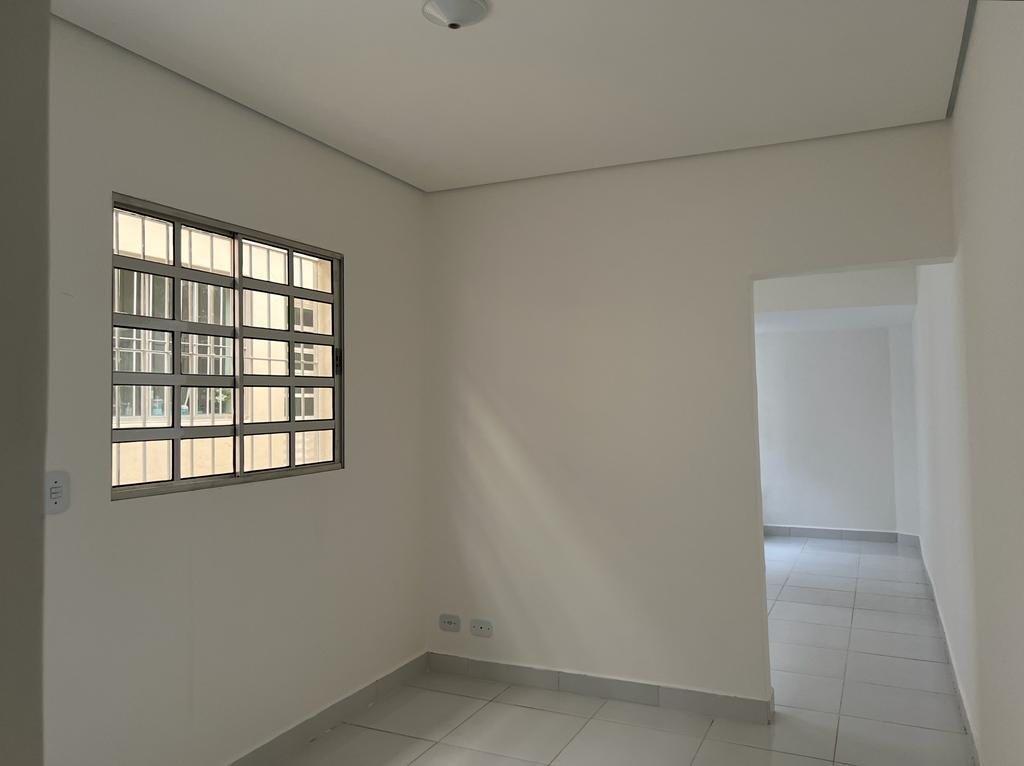 ÁGUA BRANCA CASA TÉRREA NÃO INDEPENDENTE COM UM QUARTO E VAGA DE GARAGEM