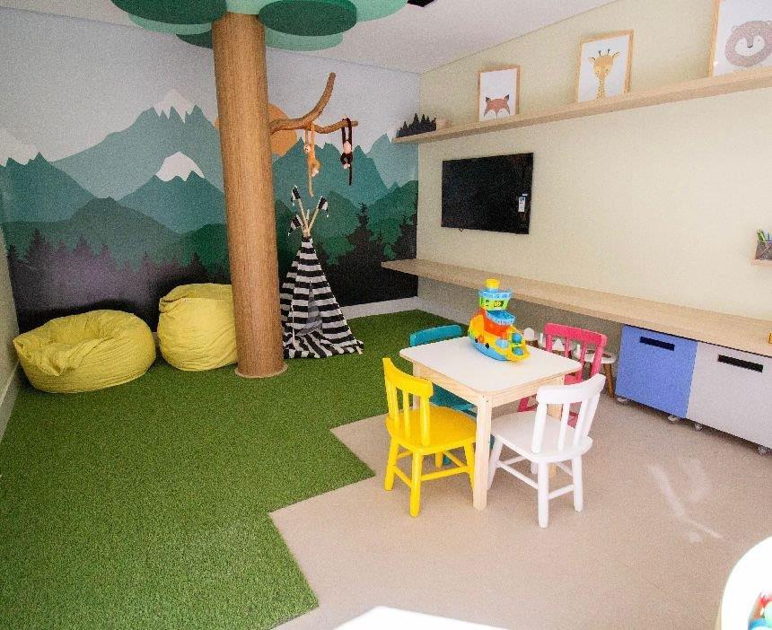 LAPA DE BAIXO – APARTAMENTO À VENDA COM 2 DORMITÓRIOS E VARANDA