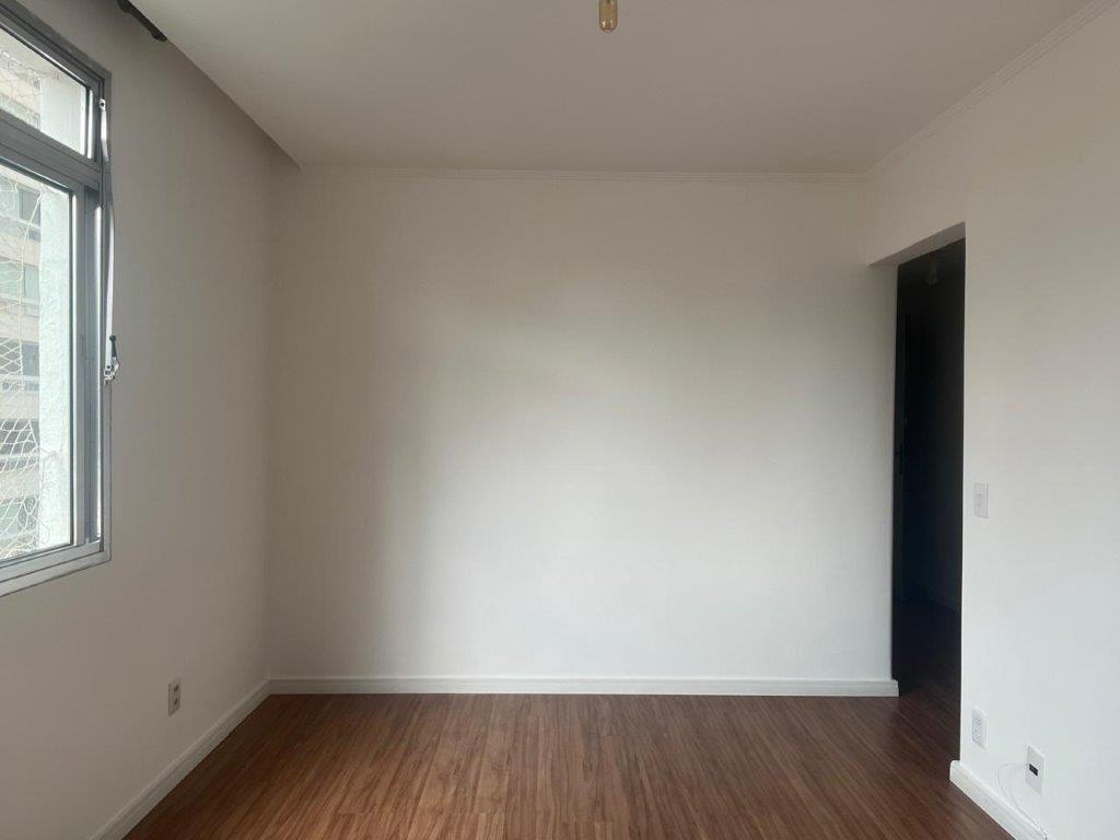 PINHEIROS (PRÓXIMO DA RUA TEODORO SAMPAIO) APARTAMENTO PARA LOCAÇÃO COM UM DORMITÓRIO E VAGA DE GARAGEM FIXA