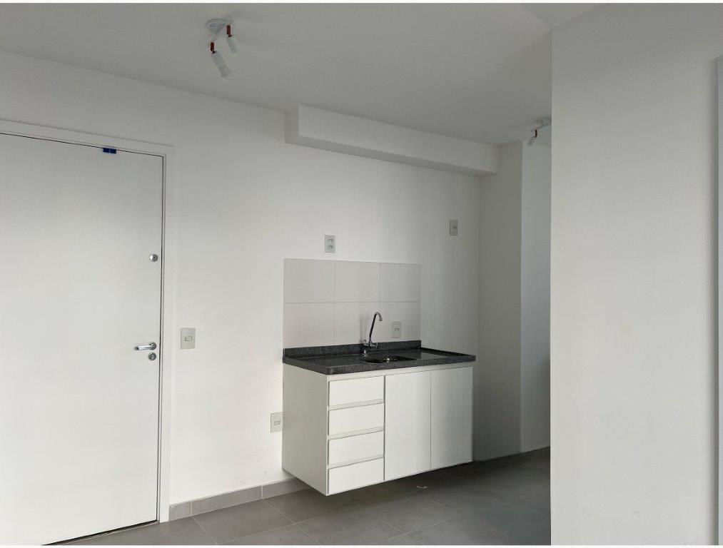 LAPA DE BAIXO – APARTAMENTO PARA LOCAÇÃO COM 2 DORMITÓRIOS E VARANDA