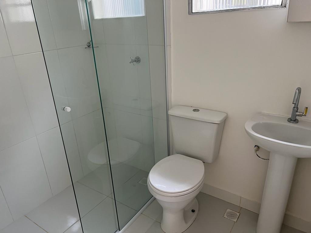 ÁGUA BRANCA CASA TÉRREA NÃO INDEPENDENTE COM UM QUARTO E VAGA DE GARAGEM