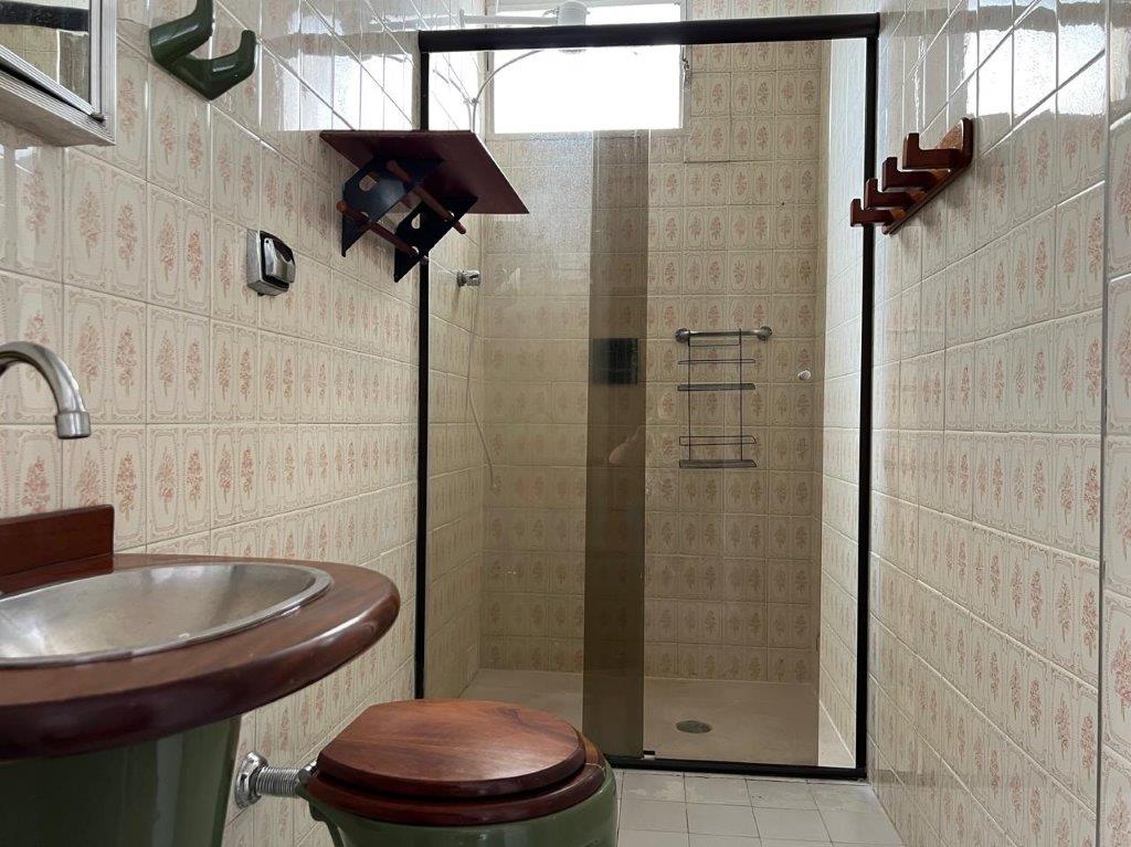 PINHEIROS (PRÓXIMO DA RUA TEODORO SAMPAIO) APARTAMENTO PARA LOCAÇÃO COM UM DORMITÓRIO E VAGA DE GARAGEM FIXA